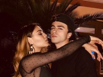 Danna Paola y Itzan Escamilla Danna Paola y Itzan Escamilla