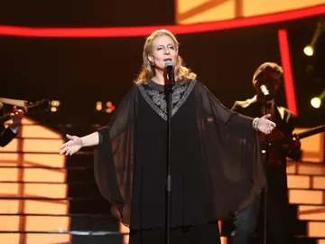 María Villalón deja un buen aroma de 'La flor de canela' transformada en María Dolores Pradera María Villalón deja un buen aroma de 'La flor de canela' transformada en María Dolores Pradera