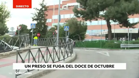 Un preso aprovecha un traslado al hospital para fugarse: sus cómplices le esperaban con un coche en la puerta Un preso aprovecha un traslado al hospital para fugarse: sus cómplices le esperaban con un coche en la puerta