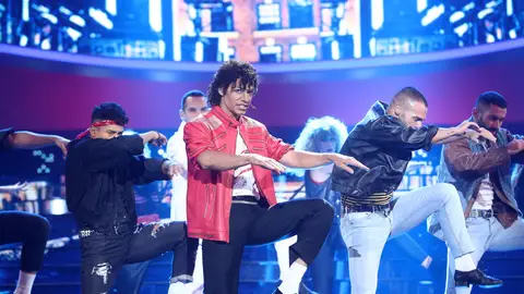 Carlos Baute nos entrega su alma como un perfecto Michael Jackson en 'Beat it' Carlos Baute nos entrega su alma como un perfecto Michael Jackson en 'Beat it'