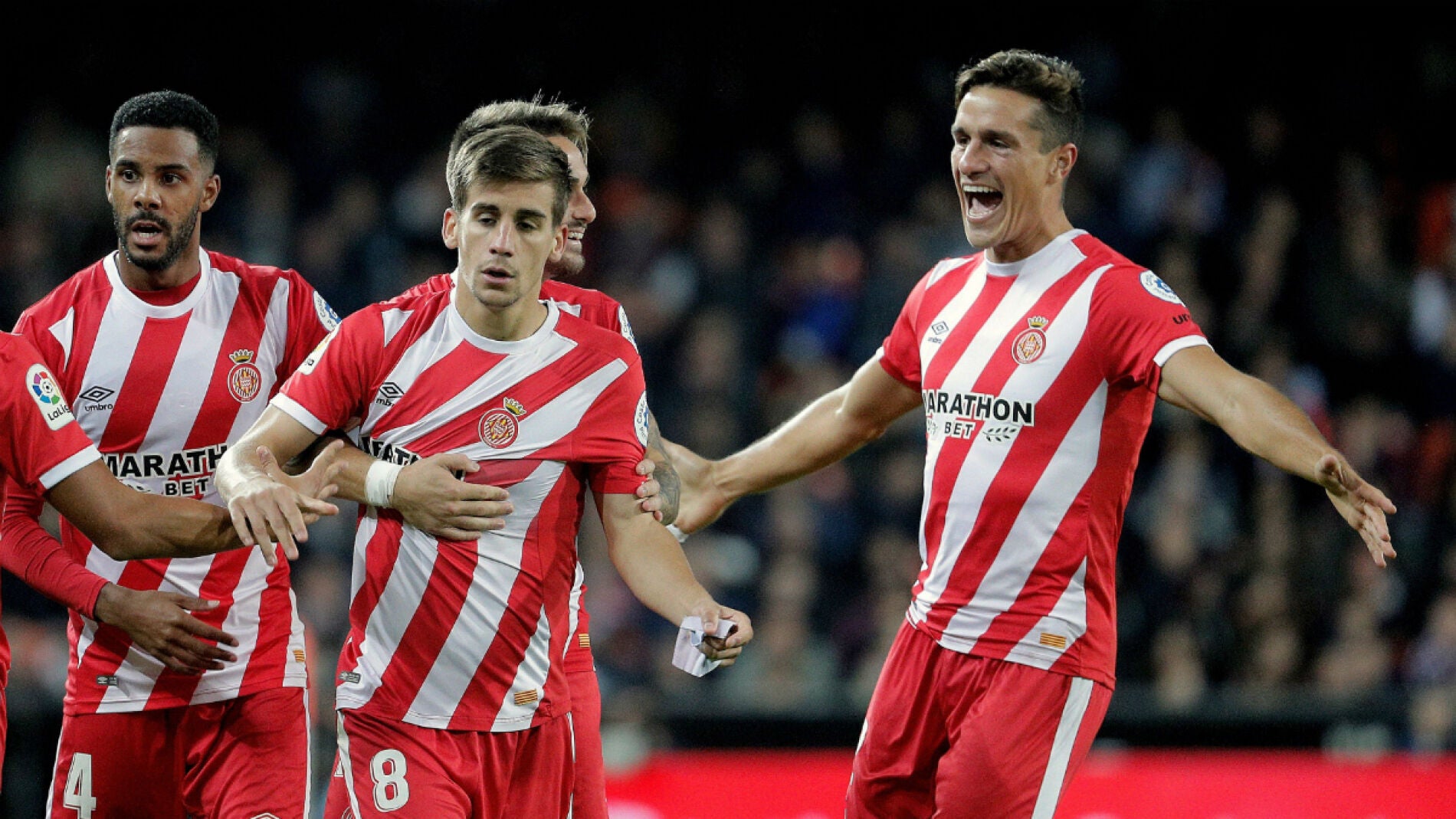 El Girona celebra un gol