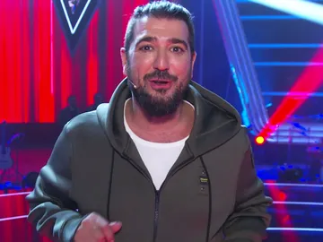 Antonio Orozco trae "muy poca vergüenza, miedo y mucho ingenio" para acaparar a los mejores artistas en su equipo de 'La voz' Antonio Orozco trae "muy poca vergüenza, miedo y mucho ingenio" para acaparar a los mejores artistas en su equipo de 'La voz'