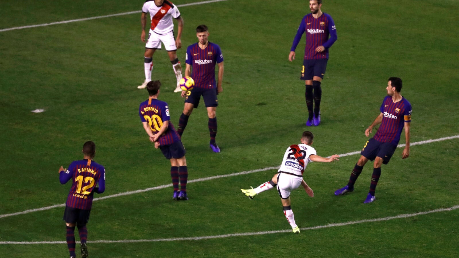 El Barcelona no echa el cierre en defensa: 14 goles encajados en once jornadas