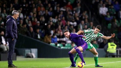 Maxi Gómez cambia el rumbo del Celta en un empate vibrante ante el Betis en el Villamarín