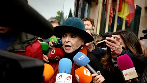 Lucía Bosé Lucía Bosé