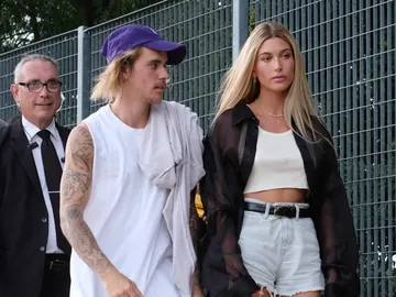 Justin Bieber y Hailey Baldwin Justin Bieber y Hailey Baldwin