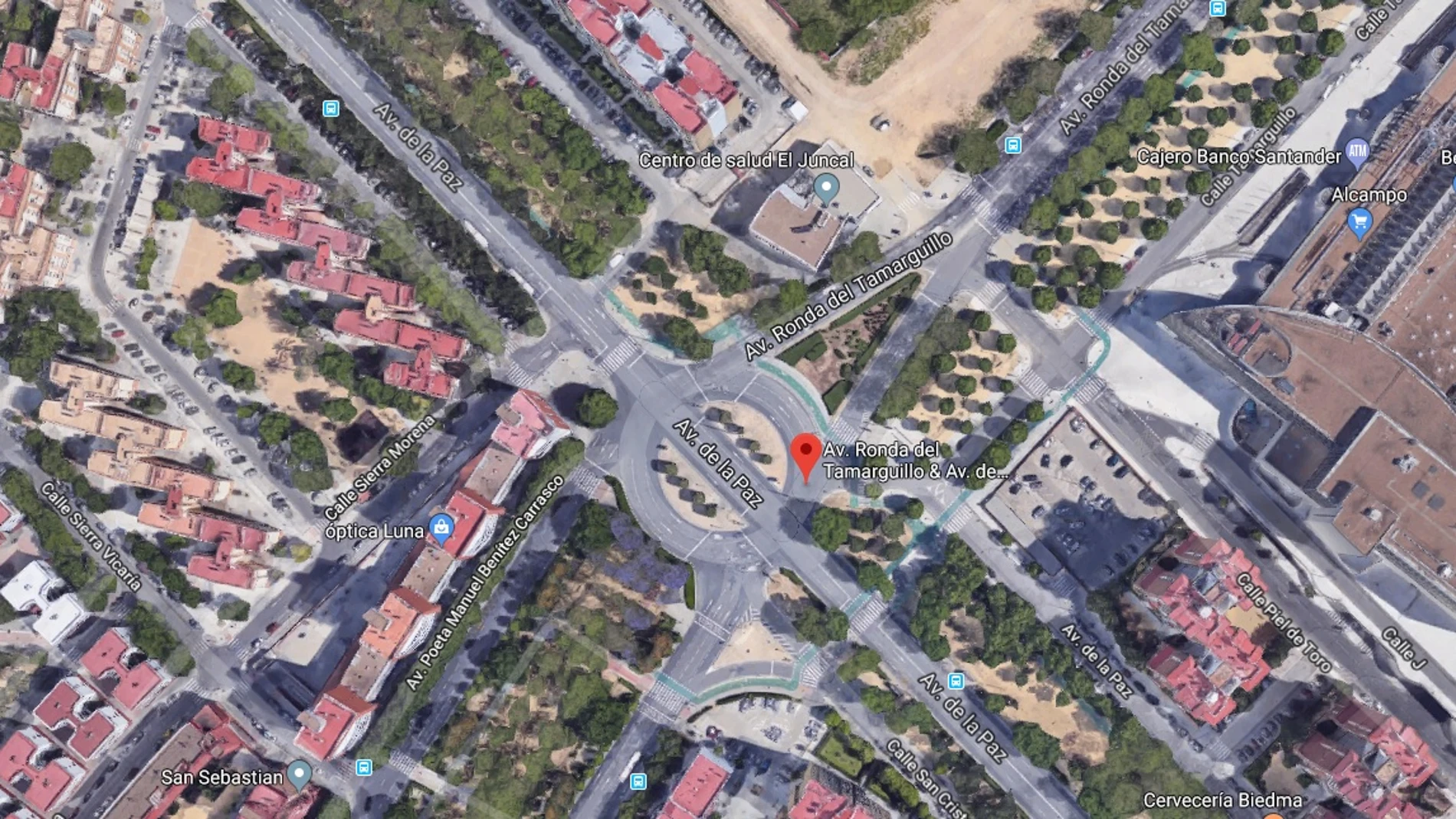 Cruce de Avenida de la Paz con Avenida del Tamarguillo Cruce de Avenida de la Paz con Avenida del Tamarguillo