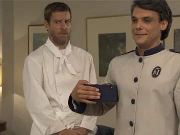 Benigna desvela a Ignacio la razón por la que no se pueden fiar de Silvia Benigna desvela a Ignacio la razón por la que no se pueden fiar de Silvia