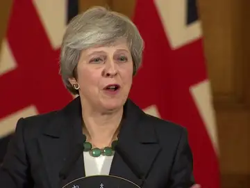 May rechaza un segundo referéndum sobre el 'brexit' y descarta dimitir: "Yo voy a dirigir este proceso" May rechaza un segundo referéndum sobre el 'brexit' y descarta dimitir: "Yo voy a dirigir este proceso"