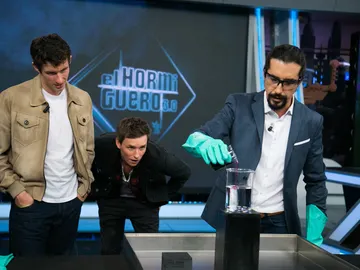 VÍDEO: Eddie Redmayne se emociona con la ciencia de Marron en 'El Hormiguero 3.0': "Este es mi programa de televisión favorito de la historia" VÍDEO: Eddie Redmayne se emociona con la ciencia de Marron en 'El Hormiguero 3.0': "Este es mi programa de televisión favorito de la historia"