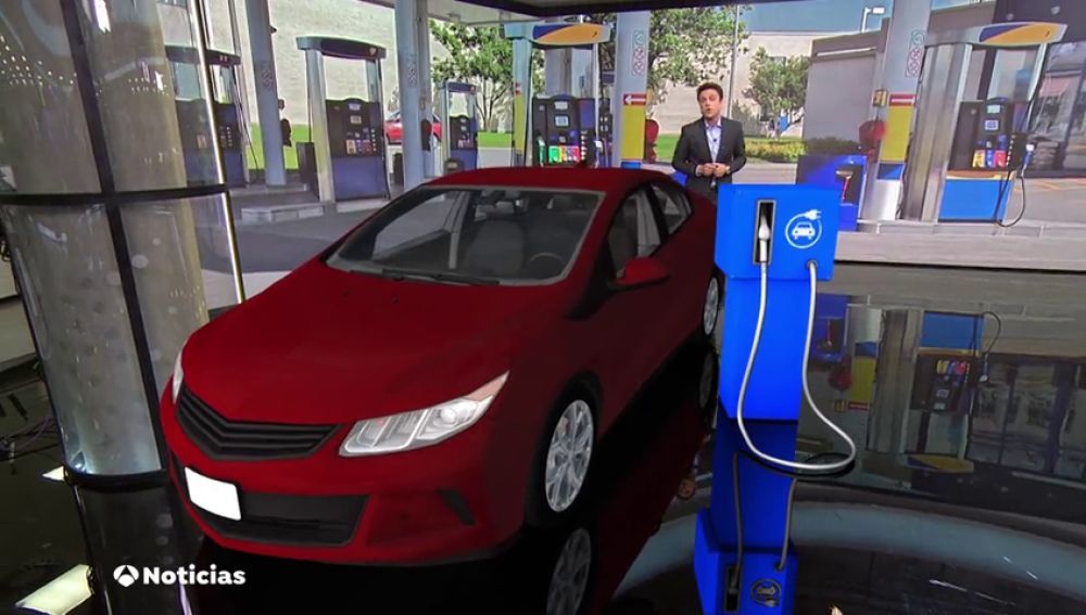 El Gobierno quiere que las estaciones de servicio tengan un punto de recarga para los coches eléctricos