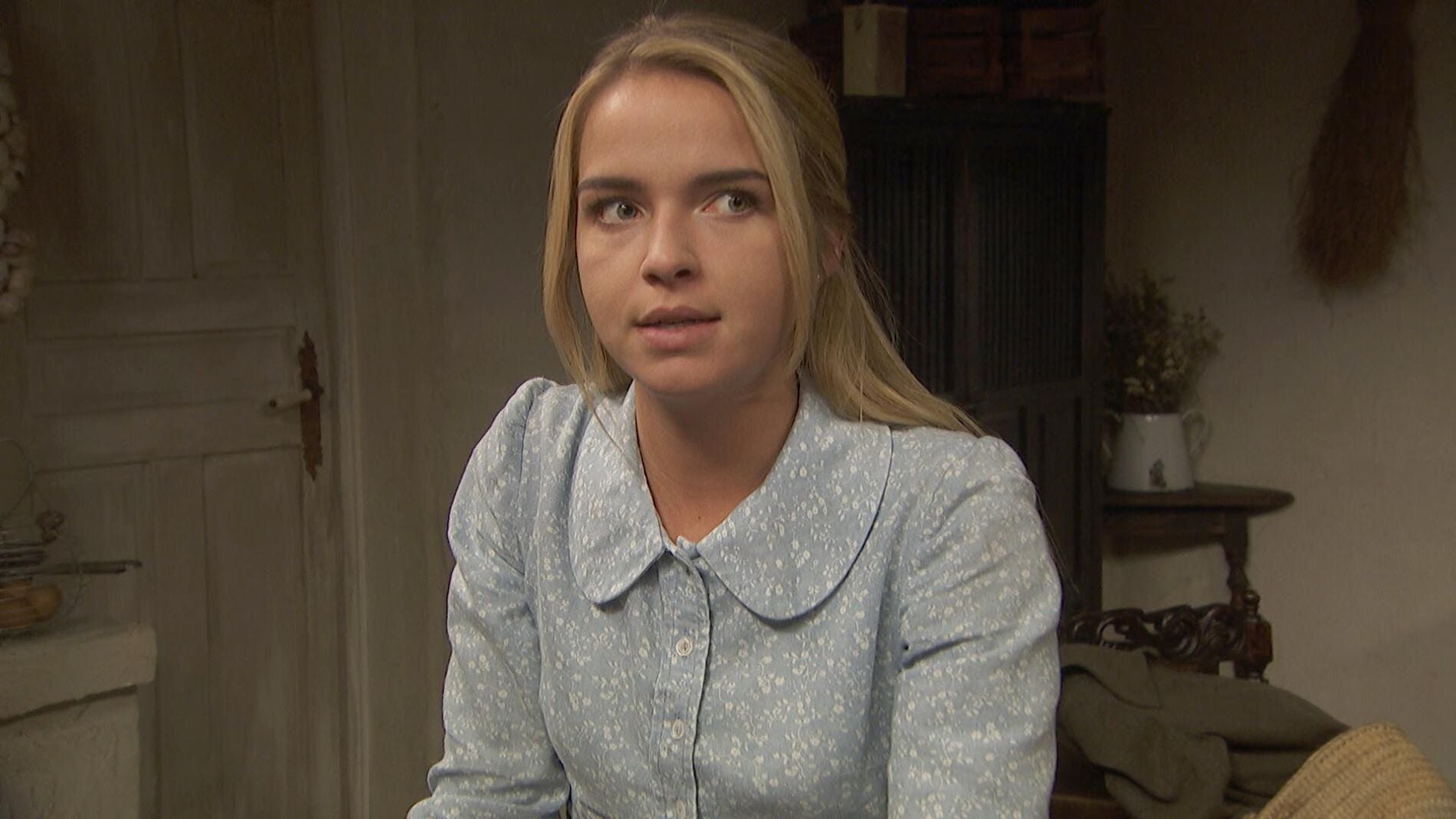 Antolina toma medidas para acabar con la vida de Elsa 