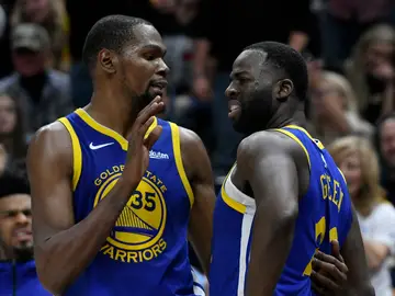 Kevin Durant y Draymond Green, durante un partido de los Warriors Kevin Durant y Draymond Green, durante un partido de los Warriors