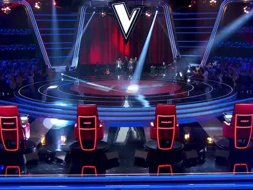 La Voz - entrada coaches La Voz - entrada coaches