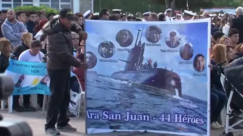 Un año de la desaparición del submarino argentino y su tripulación Un año de la desaparición del submarino argentino y su tripulación