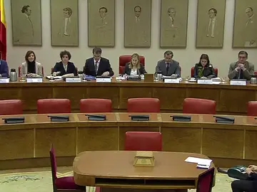El Congreso examina a los juristas propuestos por PP, PSOE y Unidos Podemos para formar parte del CGPJ El Congreso examina a los juristas propuestos por PP, PSOE y Unidos Podemos para formar parte del CGPJ