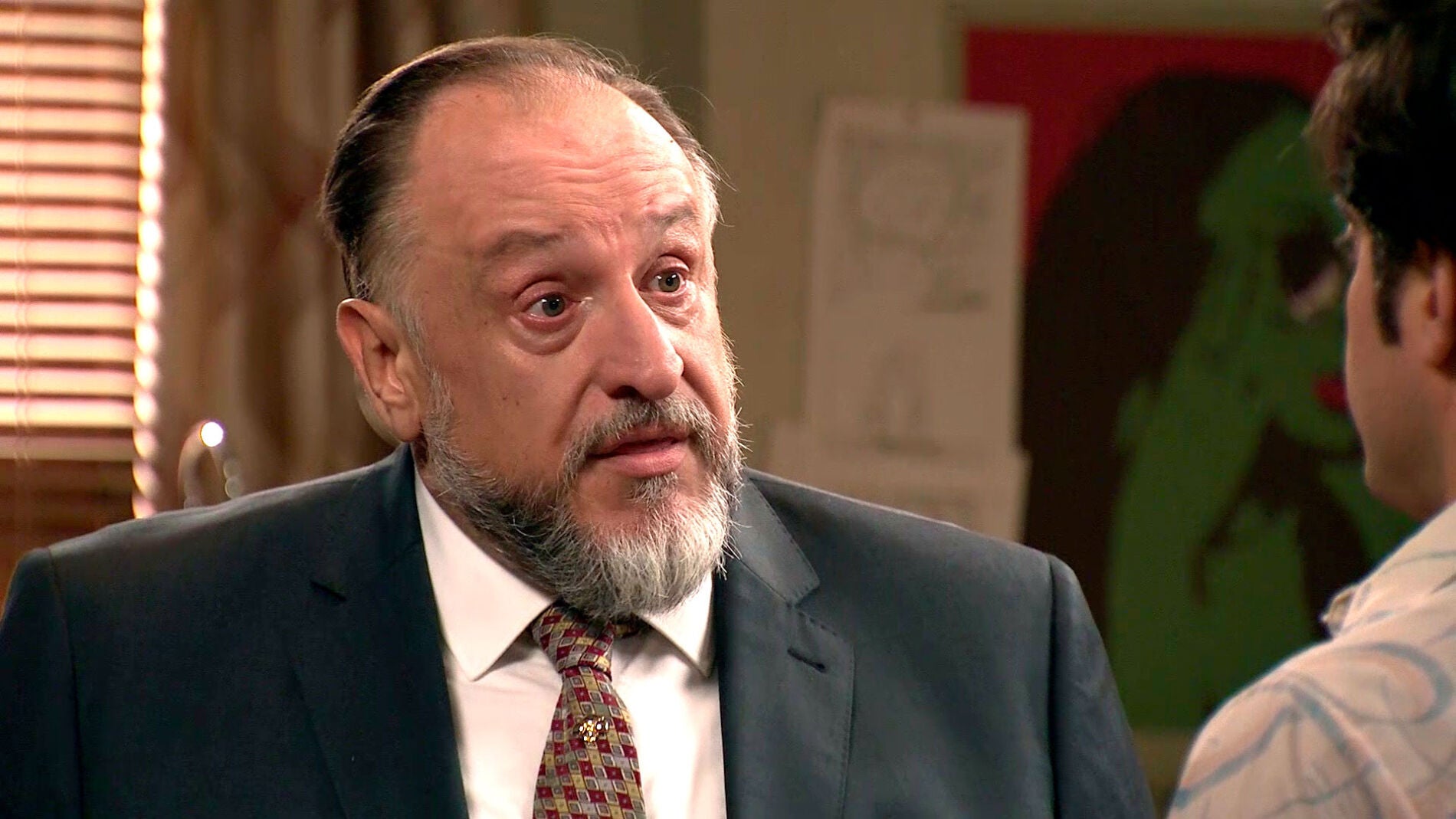 Alfonso empieza a tomar decisiones en la revista 