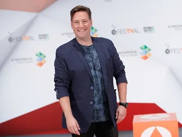 Carlos Latre Carlos Latre