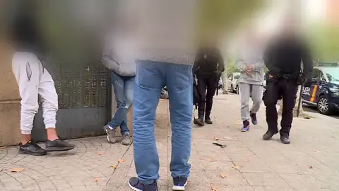 No quieren a los "Menas" de Hortaleza en la localidad madrileña de Somosierra No quieren a los "Menas" de Hortaleza en la localidad madrileña de Somosierra