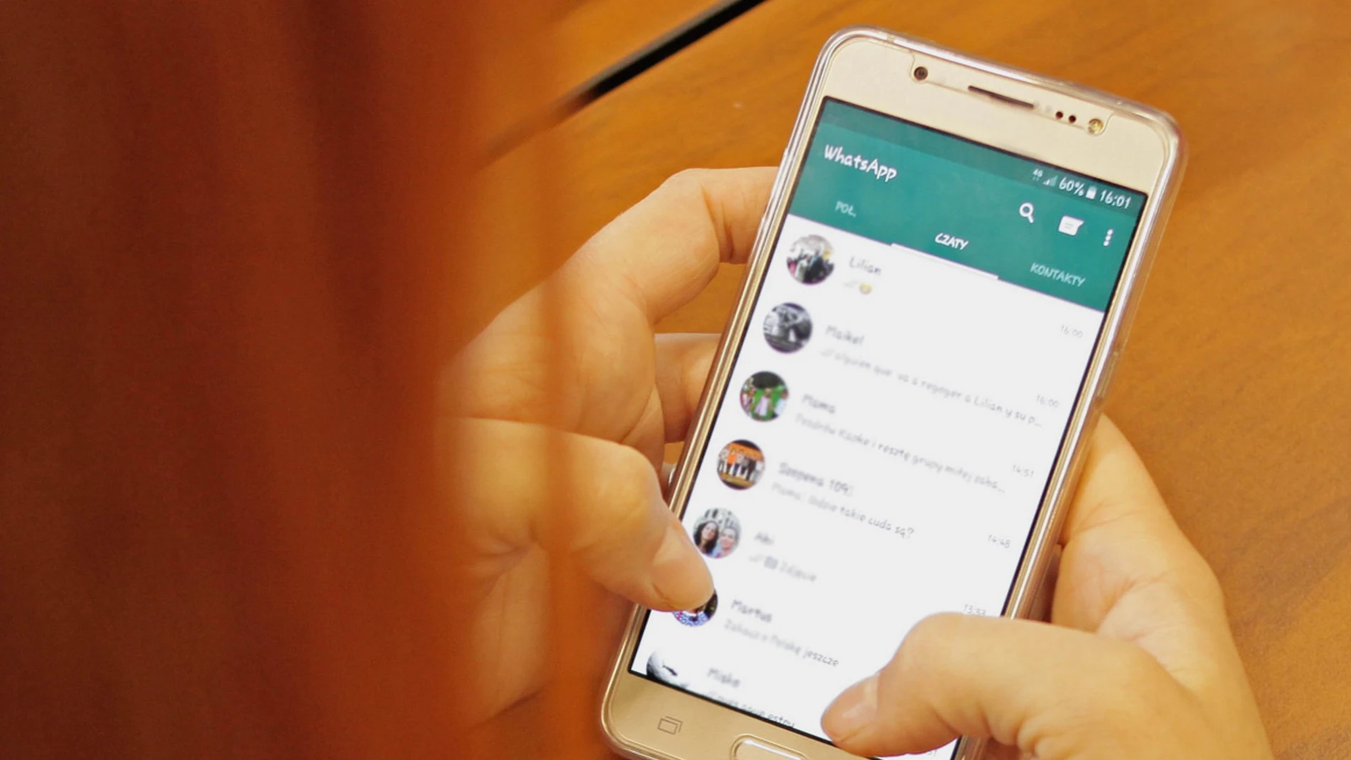 Un chat de WhatsApp Un chat de WhatsApp