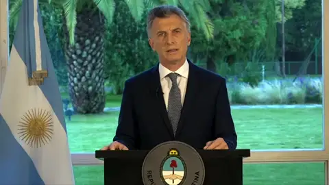 Macri declara tres días de duelo nacional tras el hallazgo del submarino ARA San Juan Macri declara tres días de duelo nacional tras el hallazgo del submarino ARA San Juan