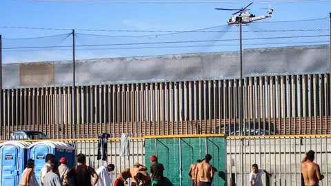 Imagen de la valla fronteriza Imagen de la valla fronteriza