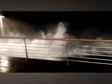 Alerta amarilla por fuerte oleaje en Canarias Alerta amarilla por fuerte oleaje en Canarias