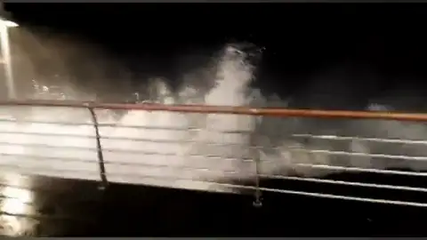 Alerta amarilla por fuerte oleaje en Canarias Alerta amarilla por fuerte oleaje en Canarias