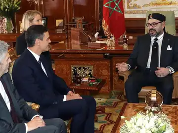 Pedro Sánchez y el rey Mohamed VI de Marruecos Pedro Sánchez y el rey Mohamed VI de Marruecos