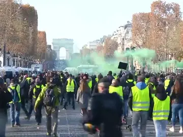 Nueva manifestación de los "chalecos amarillos" en París Nueva manifestación de los "chalecos amarillos" en París