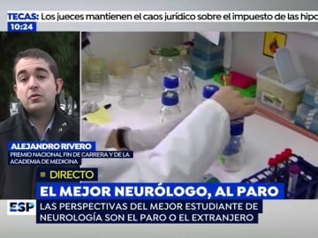 El mejor neurólogo de España, al paro: "Mi perspectiva es recorrer España entregando currículos" El mejor neurólogo de España, al paro: "Mi perspectiva es recorrer España entregando currículos"