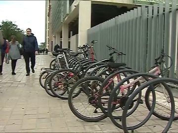 La Generalitat premiará a los funcionarios pque dejen el coche en casa