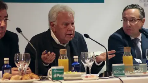 Felipe González, preocupado por el "vuelo bajo del debate institucional" y actitudes como la de Rufián Felipe González, preocupado por el "vuelo bajo del debate institucional" y actitudes como la de Rufián