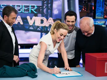 El truco infalible de Marta Hazas en 'El Hormiguero 3.0' para acabar con los grifos que gotean en casa El truco infalible de Marta Hazas en 'El Hormiguero 3.0' para acabar con los grifos que gotean en casa
