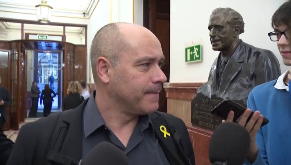 laSexta Noticias 14:00 (22-11-18) Jordi Salvador, diputado de ERC: Borrell "se tiene que disculpar. No hubo ningún escupitajo"