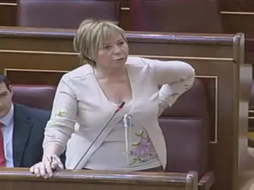 El momento en el que Celia Villalobos casi fue expulsada del hemiciclo El momento en el que Celia Villalobos casi fue expulsada del hemiciclo