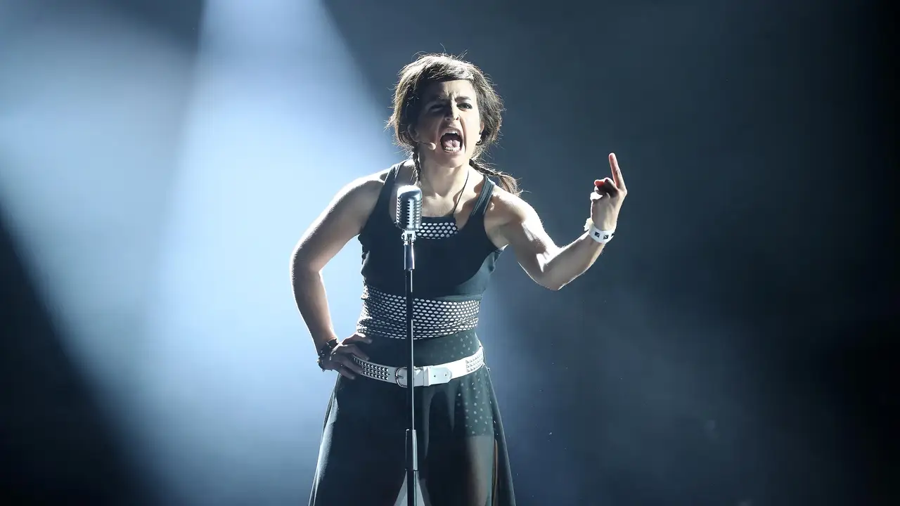 VÍDEO: Tu cara me suena - Mimi emociona con la versión más dura de 'Malo' como Bebe