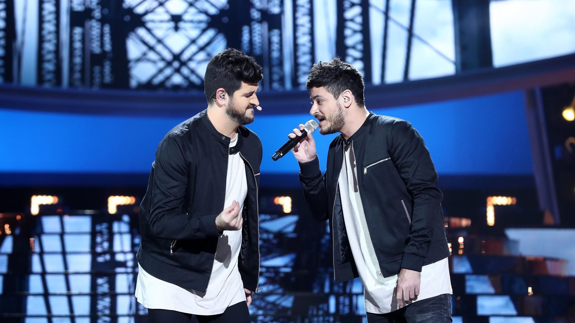 Actuaci&oacute;n Manu S&aacute;nchez Cepeda