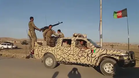 Un atentado suicida provoca la muerte de 27 soldados en Kabul Un atentado suicida provoca la muerte de 27 soldados en Kabul