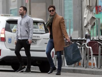 Diego Boneta, de compras por Madrid Diego Boneta, de compras por Madrid