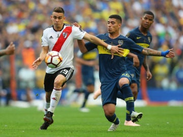 Momento del Boca - River de la final de la Confederaciones