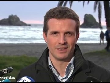 Casado y Rivera reprochan a Pedro Sánchez su forma de negociar con Reino Unido y la Unión Europea