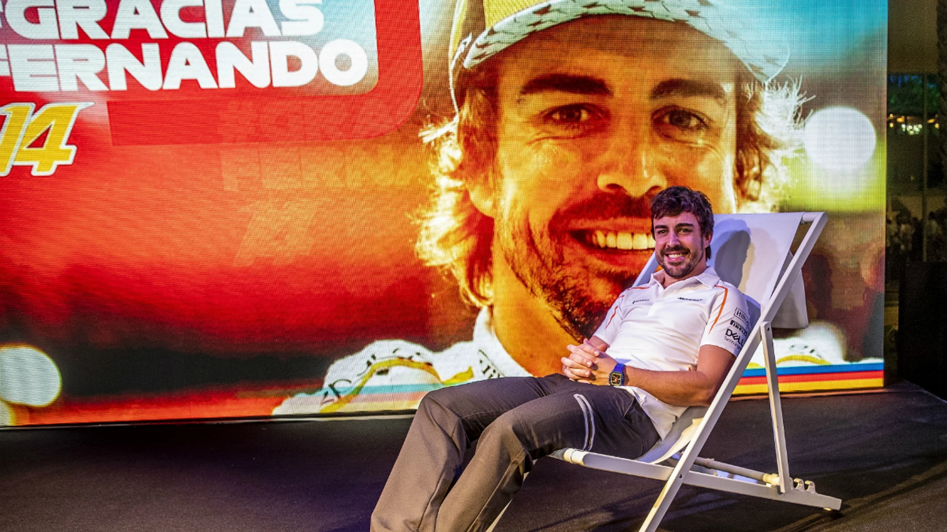 Fernando Alonso, en una tumbona
