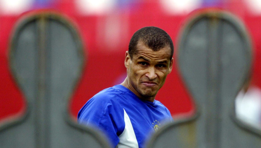Rivaldo, durante un entrenamiento con Brasil