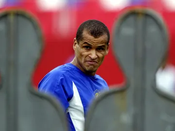 Rivaldo, durante un entrenamiento con Brasil Rivaldo, durante un entrenamiento con Brasil