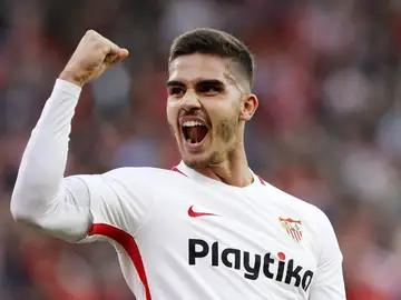 André Silva celebra su gol contra el Valladolid André Silva celebra su gol contra el Valladolid