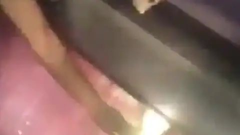 Momento del ataque al autobús de Boca, grabado desde el interior Momento del ataque al autobús de Boca, grabado desde el interior