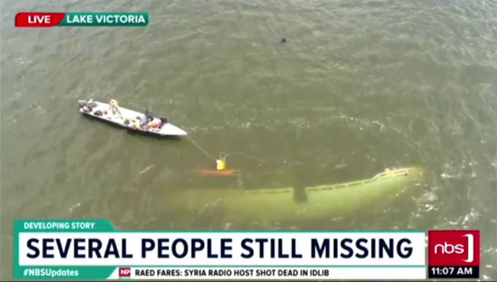 Al menos 30 fallecidos en el naufragio de una embarcación de lujo que navegaba en el Lago Victoria 