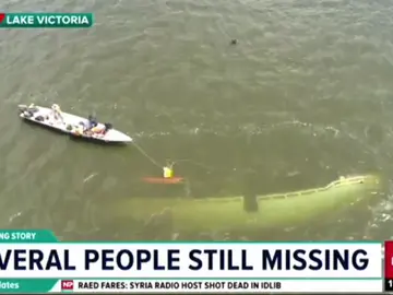 Al menos 30 fallecidos en el naufragio de una embarcación de lujo que navegaba en el Lago Victoria Al menos 30 fallecidos en el naufragio de una embarcación de lujo que navegaba en el Lago Victoria