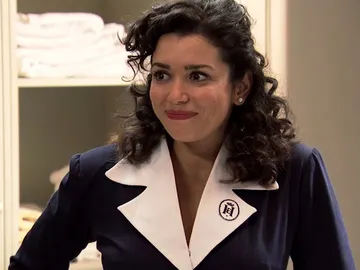 Amelia miente a Luisita para poner distancia Amelia miente a Luisita para poner distancia